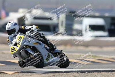 media/Oct-05-2025-CVMA (Sun) [[beeef4f201]]/Race 5-Amateur Supersport Open (Holeshot)/